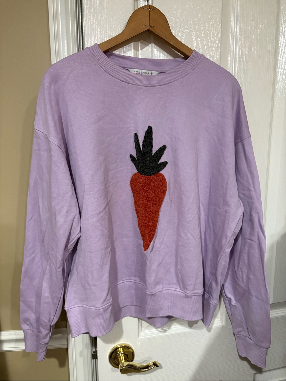 Compania Fantastica- Lilac Crewneck Sweatshirt with Carrot Motif
